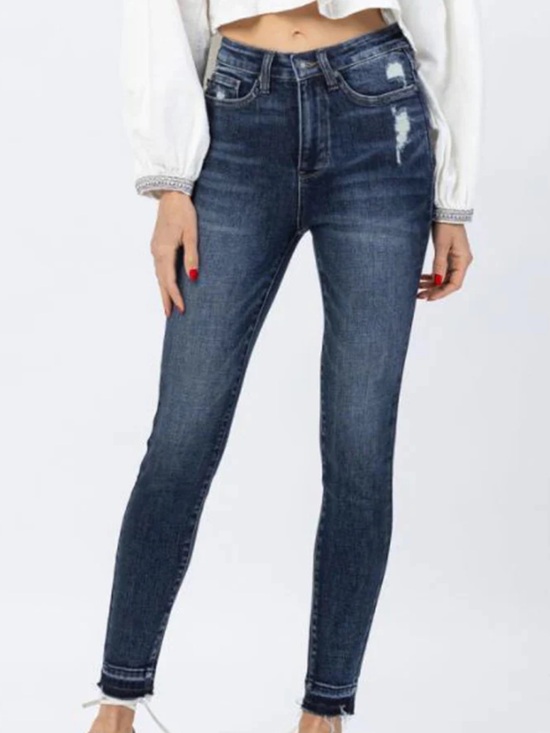 Judy Blue Denim - NWOT Judy Blue Skinny Jeans(size 29)